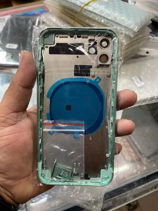 Replacement%20Full%20Body%20Housing%20for%20iPhone%2011%20-%20Image%203