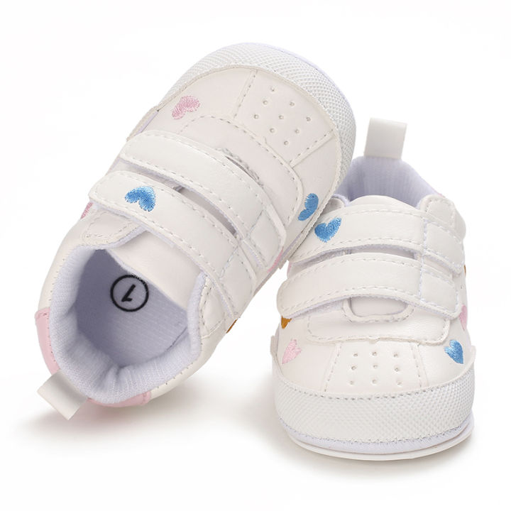 White%20Baby%20Shoes%20Girls%20Cute%20Heart%20Embroidery%20Sneakers%20Soft%20Sole%20Non-slip%20Infant%20Walking%20Baptism%20-%20Image%204