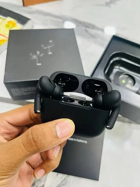 AirPods%20Pro%202nd%20gen%20Made%20in%20Dubai%20premium%20Mate%20Black%20Edition%20Dubai%20wireless%20Earbuds%20(Best%20Quality%20)%20-%20Image%205