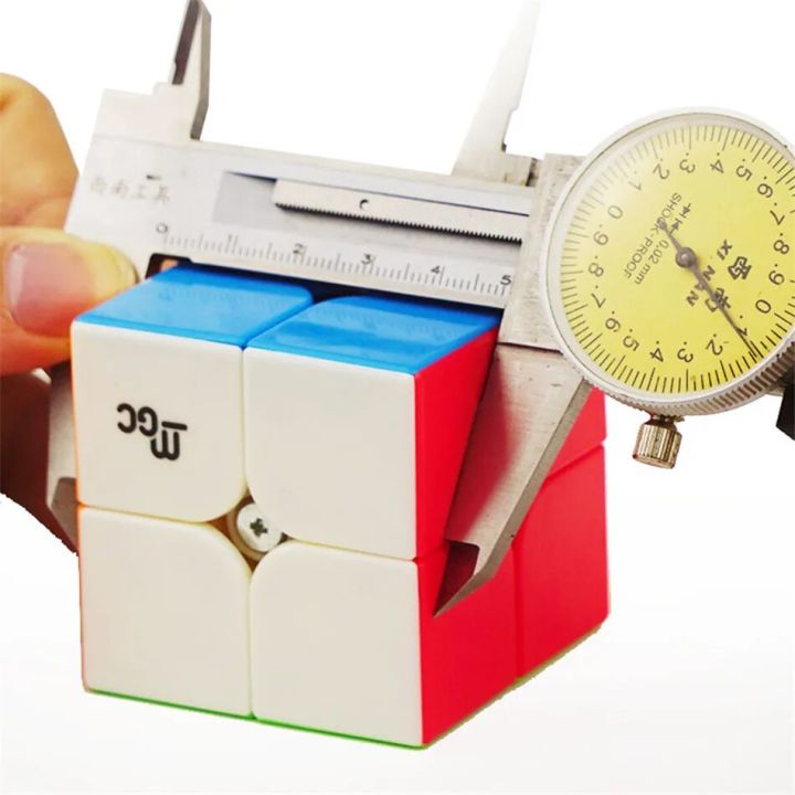 YJ%20MGC%202%202x2%20M%20Magnetic%20Magic%20Speed%20Cube%20Stickerless%20Professional%20Fidget%20Toys%20MGC%202%20M%20Cubo%20Magico%20Puzzle%20-%20Image%204