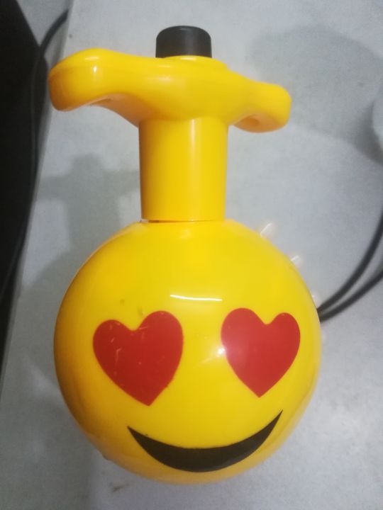 Emoji%20Musical%20Lighting%20Tops%20For%20Boys%20&%20Girls%20-%20Image%203