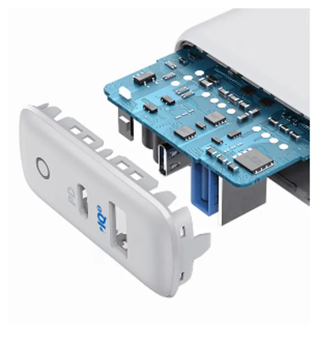 Anker%2020w%20PD%202%20Port%20Wall%20Charger%20-%20Image%203