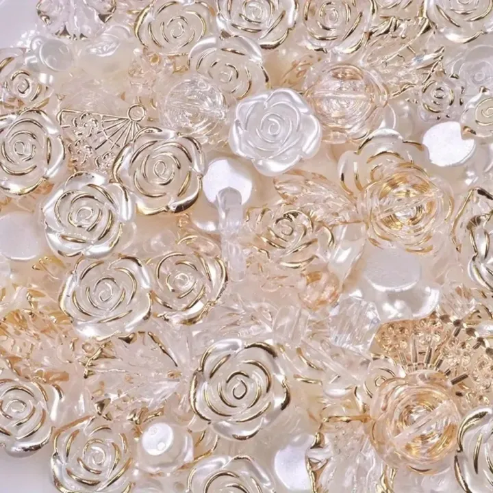 Transparent%20Gold%20Border%20Flower%20Baroque%20Accessories%20Mixed%20Random%20Style%20Cream%20Glue%20Phone%20Case%20Hair%20Clip%20Nail%20DIY%20Resin%20Accessories%20-%20Image%202