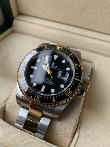 Stainless%20Steel%20fashional%20watch%20for%20men%20-%20Image%203