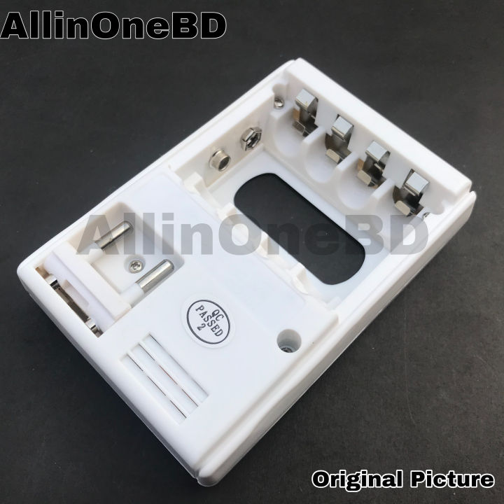 9%20Volt%20Battery%20Charger%20With%209%20Volt%20Battery%20-%20Image%204