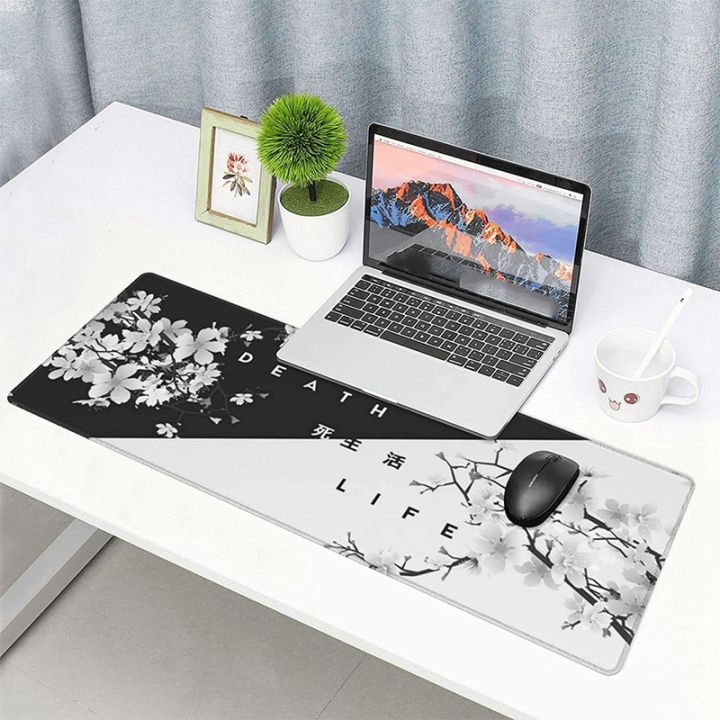 %E3%80%907Rings%20Store%E3%80%91%EF%BC%88NEW%EF%BC%89Black%20and%20White%20Cherry%20Blossom%20Gaming%20Mouse%20Pad,Large%20Mouse%20Mat%20Desk%20Pad,%20Stitched%20Edges%20Mousepad,%2031.5%20x%2011.8%20Inch%20-%20Image%204