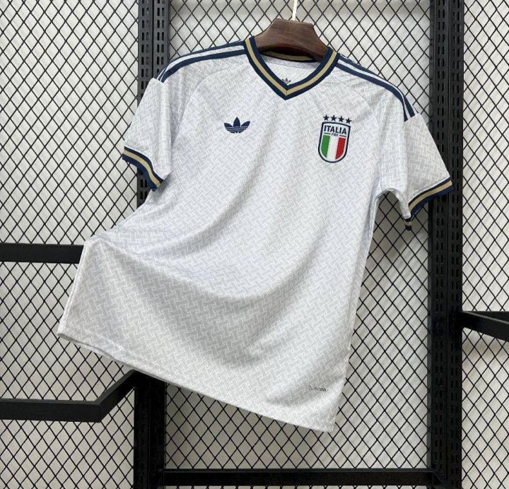 Italy%20FIFA%20World%20Cup%202026%20kits:%20Home,%20Away%20Short%20Sleeve%20Player%20Edition%20Jersey%20-%20Image%202