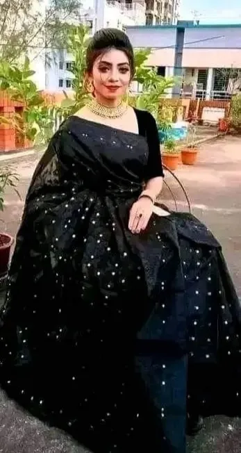 Traditional%20Jamdani%20Saree%20For%20Woman%20Share%20Product%20-%20Image%205