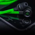 Razer Hammerhead Pro V2 Earbuds Custom Tuned Dual-Driver Technology In-Line Mic & Volume Control - Aluminum Frame. 