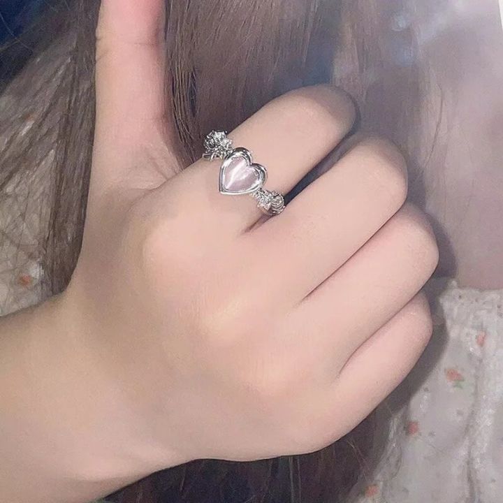 Fashion%20Y2K%20Heart%20Love%20Rings%20for%20Women%20INS%20Punk%20Gothic%20Open%20Geometric%20Finger%20Rings%20Wedding%20Party%20Trendy%20Girls%20Vintage%20Jewelry%20-%20Image%204
