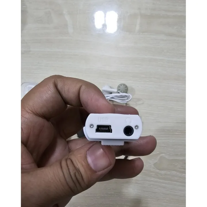 Mini%20MP3%20Player%20With%20Display%20-%20Image%203