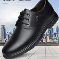 【Hao Lu Kangaroo King】Summer Men's Sandals Leather Shoes Full Leather Hole Men's Shoes Casual Hollow out Middle-Aged Father. 