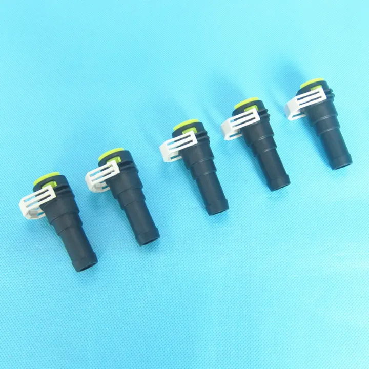 D651-61-240%20Cooling%20System%20Heater%20Water%20Hose%20Connector%20for%20Mazda%203%20-%20Image%206