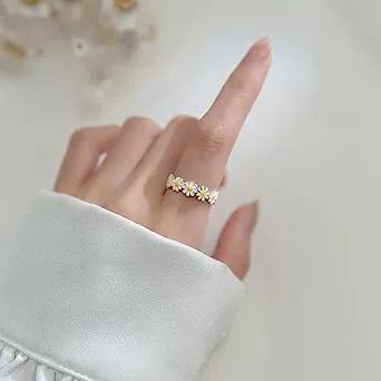 Double%20Finger%20Chain%20Rings%20For%20Women%20Tassel%20Butterfly%20Ring%20-%20Image%204
