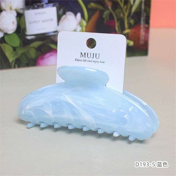 Korean%20Style%20Marble%20Hair%20Claw%20Clip%20for%20Women%20Smooth%20Glossy%20Hair%20Accessories%20Kakra%2011%20CM%20-%20Image%203