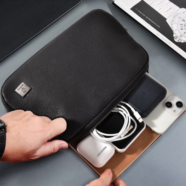 Indispensable%20-Quality%20And%20Durablity%20-WiWU%20Alpha%20Anti-theft%20Clutch%20Bag%20for%20Daily%20Accessorie-%20Innovative%20Remarkable%20-%20Disclose%20Styles%20&%20Luxe%20-%20Image%204