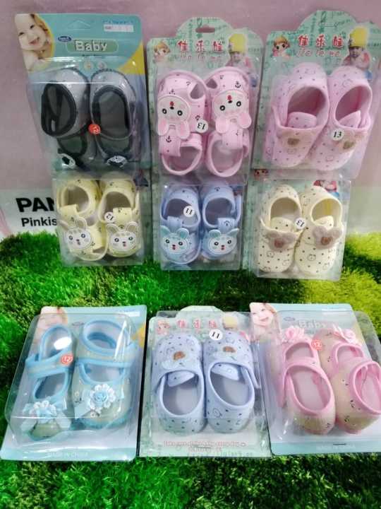 Newborn%20Baby%20Soft%20shoes%20-Multicolor%20-%20Image%205