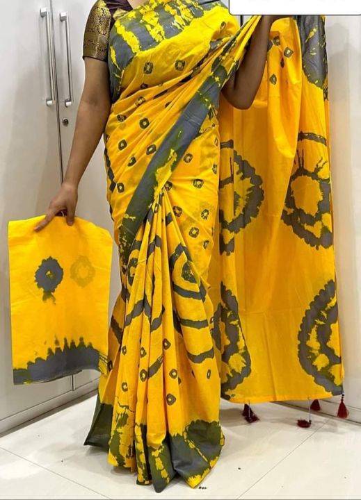 Multicolor%20Batik%20Print%20Cotton%20Saree%20for%20Women%20with%20Running%20Blouse%20Piece,%20Casual,%20Party%20and%20Festive%20Wear%20-%20Image%202
