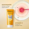Pond's Detan Face Wash Sun Miracle 100g | Tan Removal in Just 7 Days | Contains Vitamin C and Niacinamide | Facewash for All Skin Types | India.