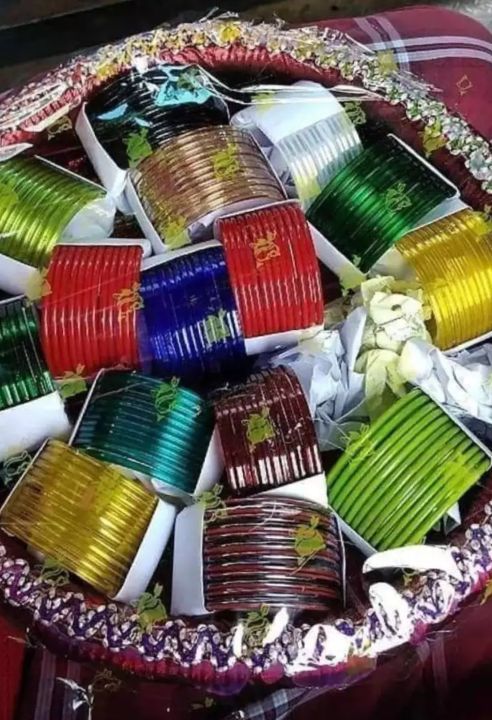 Plain%20Reshmi%20Churi%201%20Dozen%20(12%20Pcs)%20(%20Kacher%20Churi%20)%20For%20Women%20-%20Bangles%20-%20Image%205