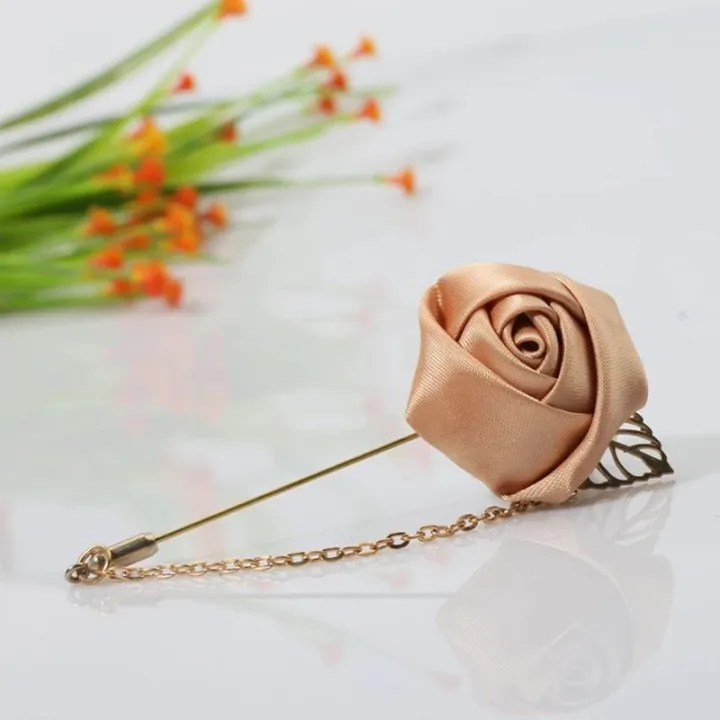 Men's%20Suit%20Brooch%20MEN%20and%20WOMEN%20Rose%20Flower%20Coat%20Pin%20with%20Chain%20-%20Image%204