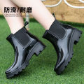 Water shoes manufacturers wholesale PVC fashion elasticated mid-heel short glossy thickened warm liner wear-resistant non-slip rain boots.