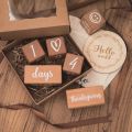 6pcs/1Set Baby Month Milestone Card Beech Block Square Engraved Newborn Birth Month Birthday Milestones Block Photography Props.