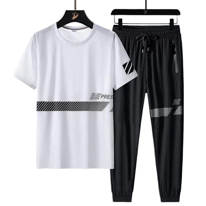 T-shirt and trousers set