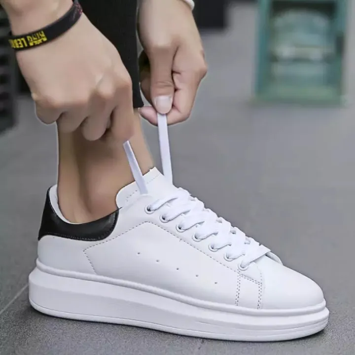 Trendy%20Sports%20Shoes%20For%20Man%20With%20High%20Quality%20Fabrics%20And%20Breathable%20Outdoor%20Sport%20Sneakers%20Lightweight%20Air%20Mesh%20Men%20Shoes%20-%20Image%203
