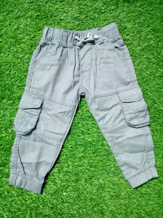 Boys%20six%20poket%20cargo%20Mobile%20pant%20-%20Image%204