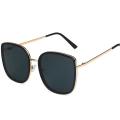 Fashion Women Sunglasses Vintage Metal Large Frame UV400 Protection Men Polarized Glasses for Girls. 