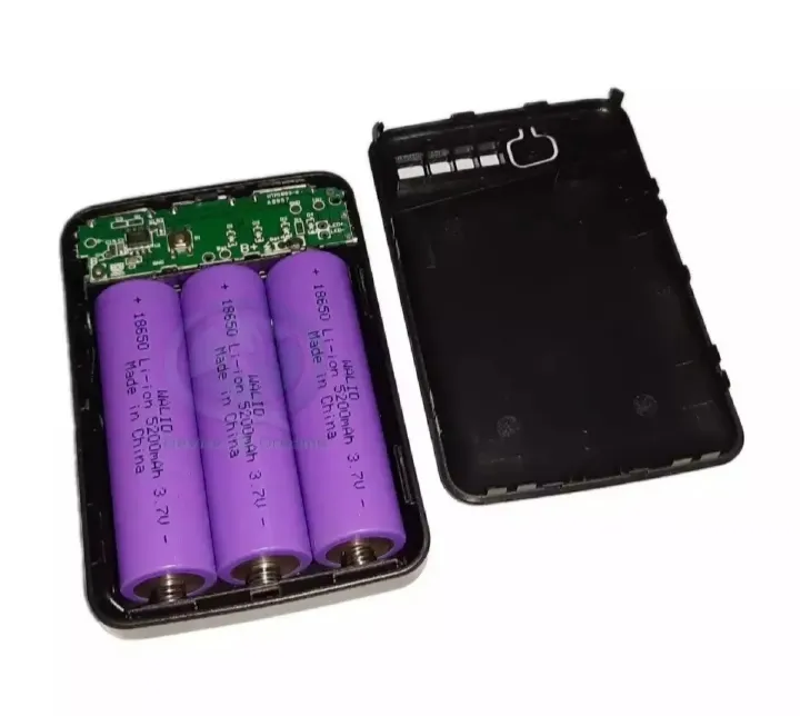 Portable%20Stylish%20First%20Charging%20Power%20Bank%20Case%20+%20battery%204800mah%20(Use%203%20Piece's%2018650%20Battery)%20-%20Image%202