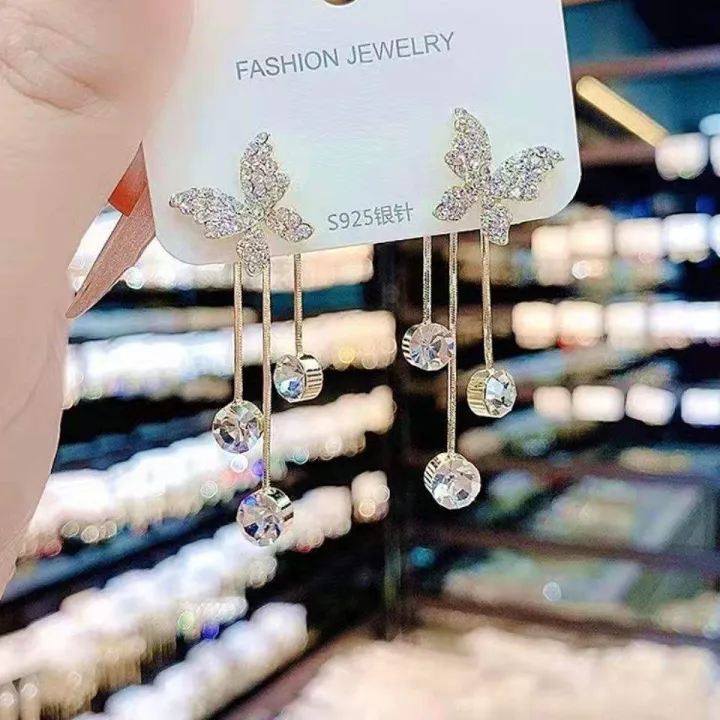 1%20Pair%20Crystal%20Butterfly%20Pendant%20Tassel%20Earrings%20for%20Women%20Sparkly%20Rhinestone%20Dangle%20Earrings%20Lightweight%20Bohemian%20Long%20Chain%20Drop%20Dangle%20Butterfly%20Earrings%20Party%20Jewelry%20Gift%20-%20Image%206