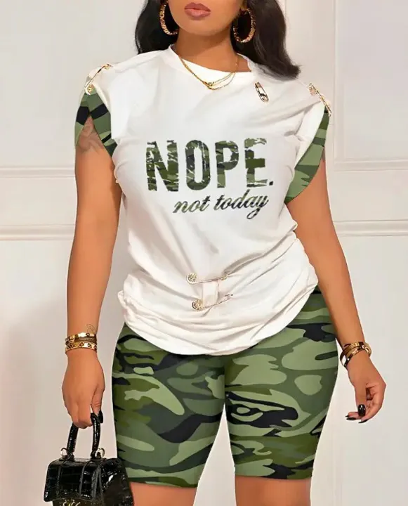 Summer%20Fashion%20Print%20Two%20Piece%20Set%20Women%20Casual%20Round%20Neck%20Short%20Sleeve%20Tshirt%20Shorts%20Two%20Piece%20Set%20Women%20-%20Image%208