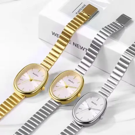 Stainless%20Steel%20Strap%20&%20Alloy%20Case%20Elegant%20Oval%20Dial%20Quartz%20Dress%20Wristwatch%20for%20Women%20%E2%80%93%20Classic%20Ladies%20Watch%20-%20Image%204
