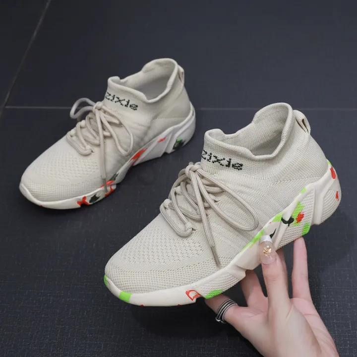 Sneaker%20Women's%20Shoes%20Spring%20and%20Autumn%20Breathable%20Flying%20Woven%20Stretch%20Sock%20Shoes%20Men's%20Knitted%20Soft%20Bottom%20Socks%20Shoes%20Running%20Shoes%20-%20Image%204