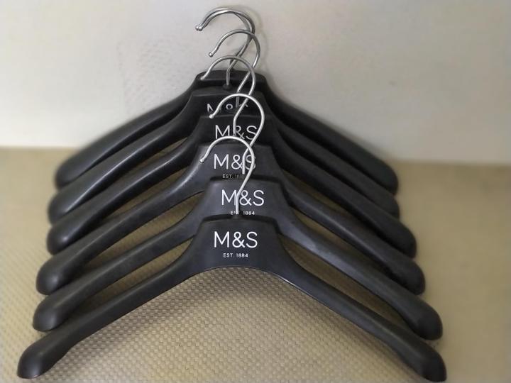 Coat%20Clothes%20Suit%20Garment,%20Jackets,%20%20Blazer%20plastic%20Hanger%20Pack%20of%202pcs%20-%20Image%207