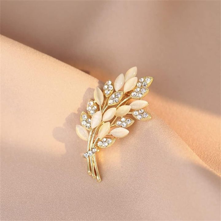 Hijab pin Brooches Alloy Ears of Wheat Brooch Jewelry Gift for Women Collar Pin Exquisite Shawl Pin Scarf Collar Clips Lapel Pin Beautiful Generous