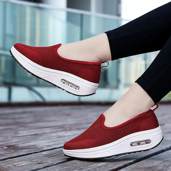 2020%20Spring%20New%20Style%20Fly%20Web%20Surface%20Students%20Sports%20Footwear%20women%20Thick%20Bottomed%20Extra%20High%20Rocking%20Shoes%20Versatile%20a%20Pedal%20-%20Image%206