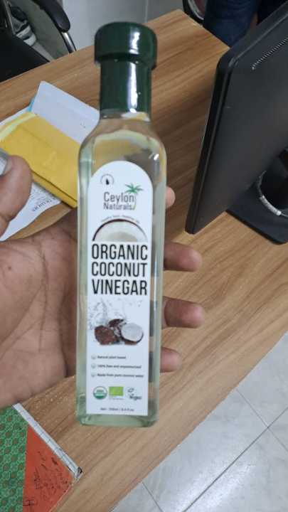 Ceylon%20Organic%20Coconut%20Vinegar%20250%20ml%20(Sri%20Lanka)%20-%20Image%203