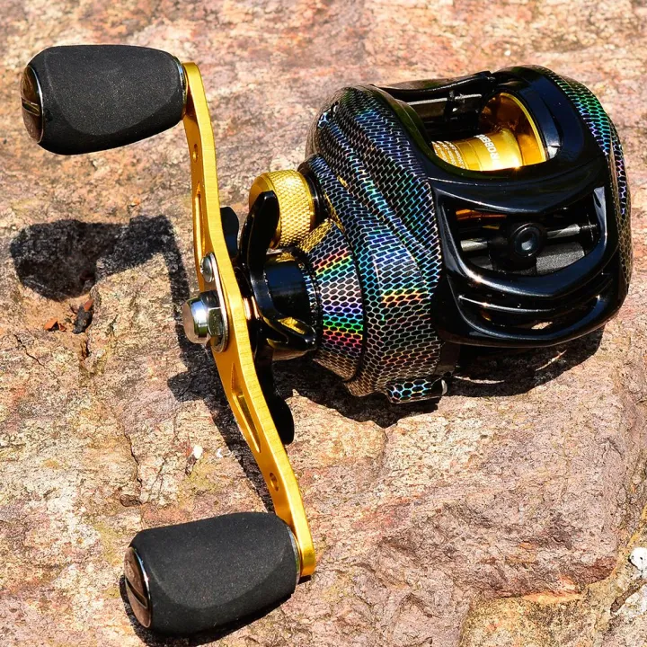 Pesca%20High%20Speed%207.2:%20Carbon%20Fiber%20Right%20Hand%20Baitcasting%20Reel%20Spinning%20Reel%2010KG%20Max%20Drag%20Fishing%20Wheel%20-%20Image%205