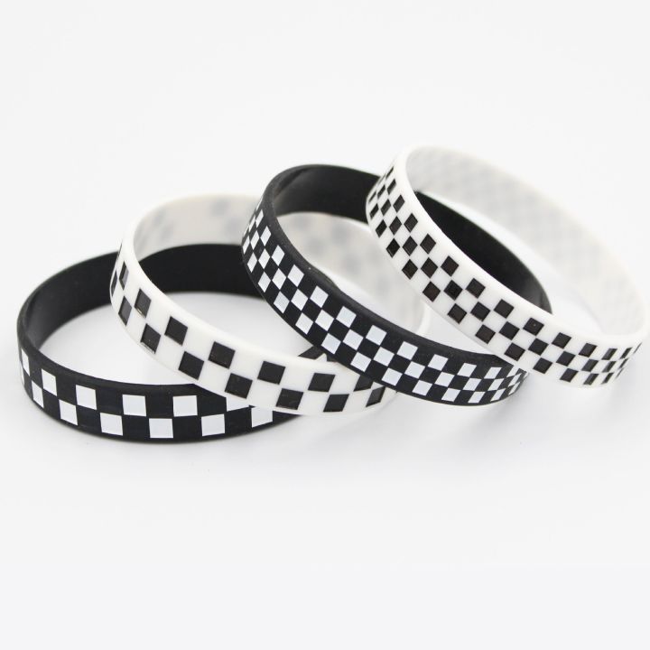 1PC%20Checkered%20Silicone%20Wristband%20Punk%20Style%20Plaid%20Silicone%20Bracelet%20Personality%20Waterproof%20Sports%20Wristband%20for%20Men%20Women%20SH349%20-%20Image%203