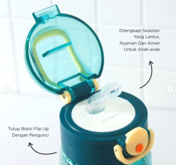 700ml%20Cute%20Water%20Bottle%20Sport%20Tumbler%20For%20Kids%20Plastic%20Aesthetic%20Ice%20Hot%20Coffee%20Tea%20Juice%20Cup%20School%20Drinking%20Bottle%20-%20Image%204