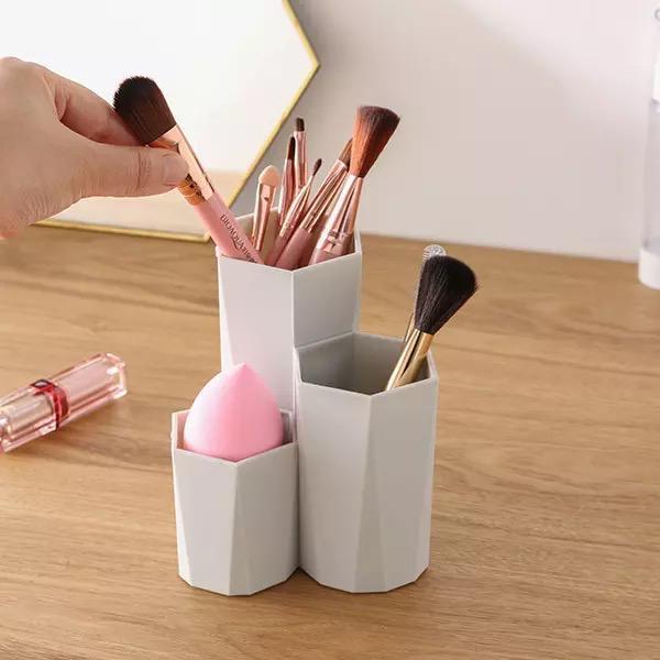 Cosmetic%20Holder%20Box%203%20Lattices%20Cosmetic%20Make-up%20Brush%20Storage%20Box%20Table%20Organizer%20Make%20Up%20Tools%20-%20Image%203