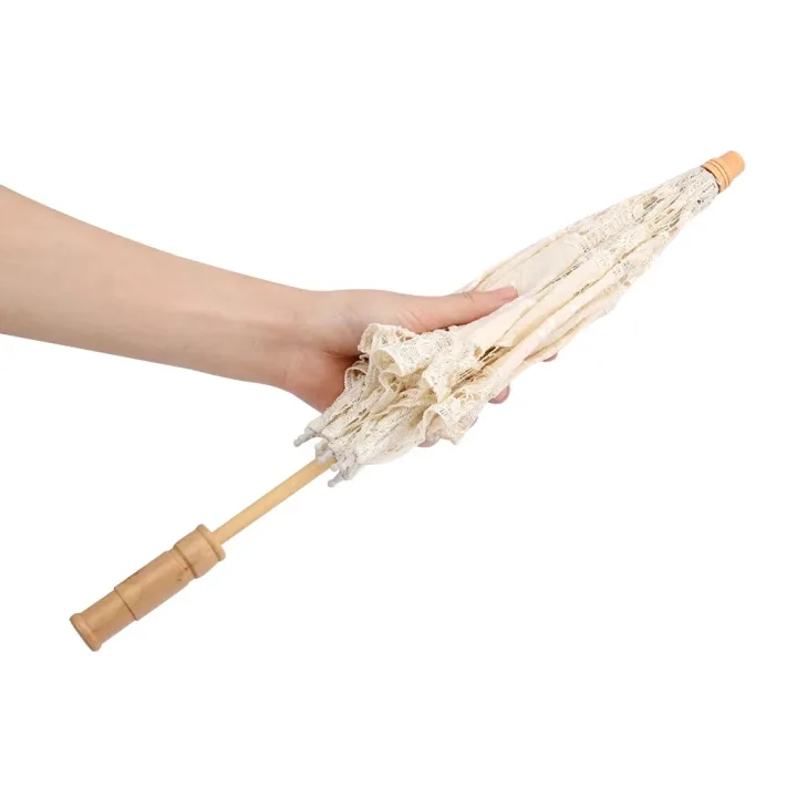 Prom%20Wedding%20Decor%20Lace%20Umbrella%20Bridal%20Manual%20Opening%20Umbrella%20Party%20Photography%20Prop%20Fashion%20Wooden%20Handle%20Lace%20Umbrella%20Photo%20-%20Image%204