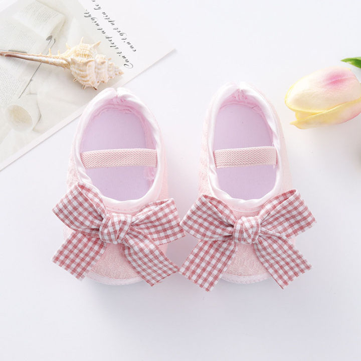 (New) summer baby girls shoes retro tri-spinner flower footwear infant soft bottom first walkers 0-18m anti-slip toddler shoes