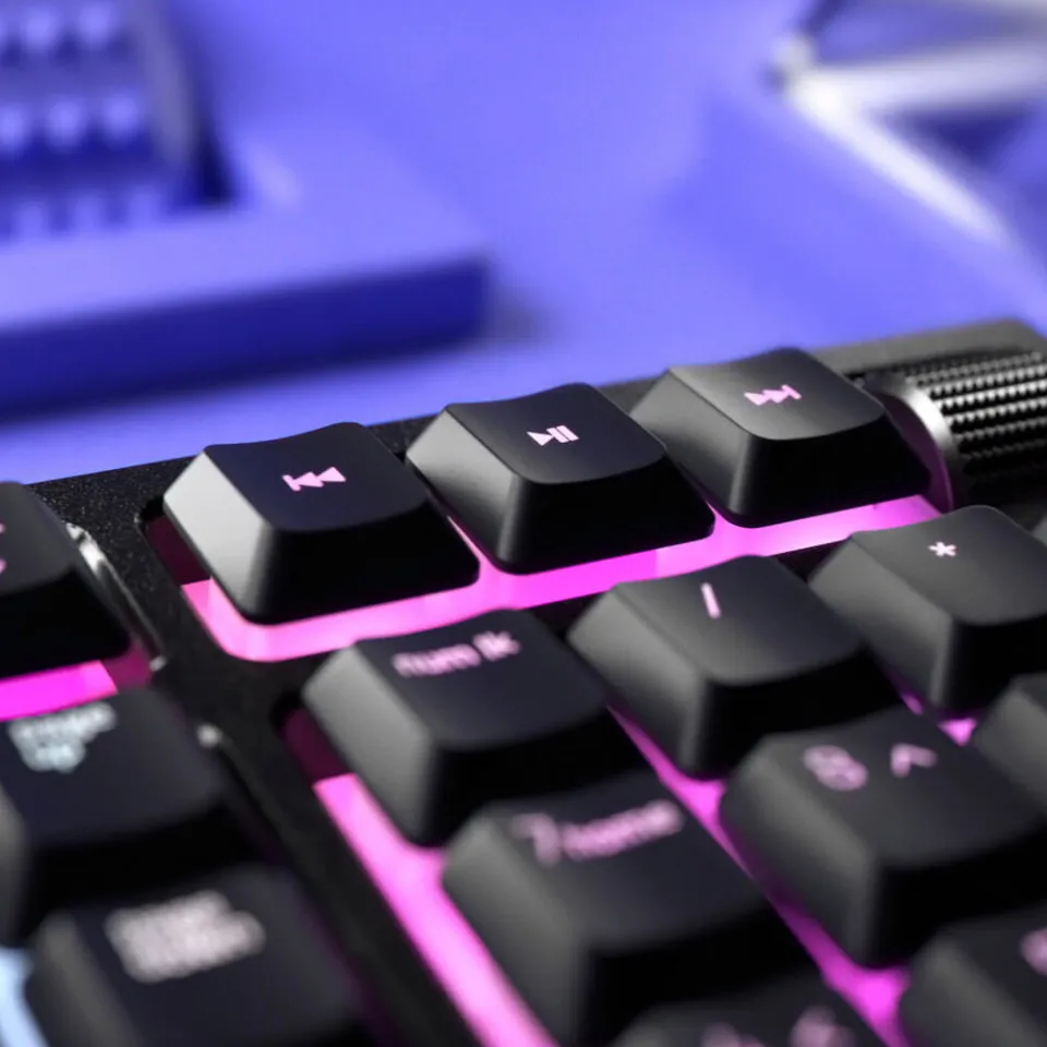 The Benefits of Hybrid Keyboards: Combining the Best of Mechanical and Membrane Technologies