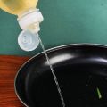 1000ML Squeeze Seasoning Bottles Screaming Oil Control Bottle High Temperature Oil Resistance Soy Multifunction Sauce Oil Bottle.