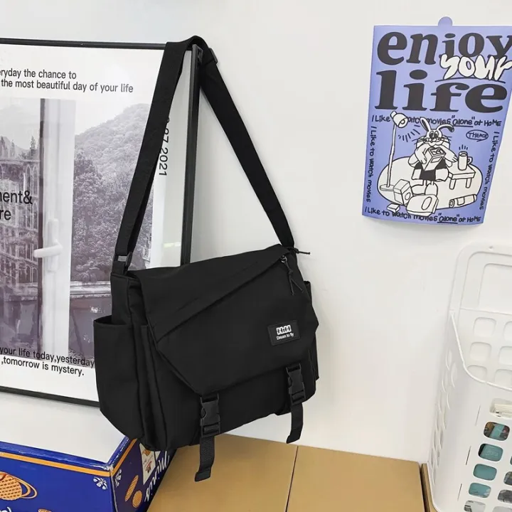 Japanese%20Simple%20Messenger%20Bags%20Korean%20Men%20Bag%20Younth%20Student%20Nylon%20Waterproof%20Canvas%20Bag%20Light%20Crossbody%20Bags%20for%20Women%20Satchels%20-%20Image%207