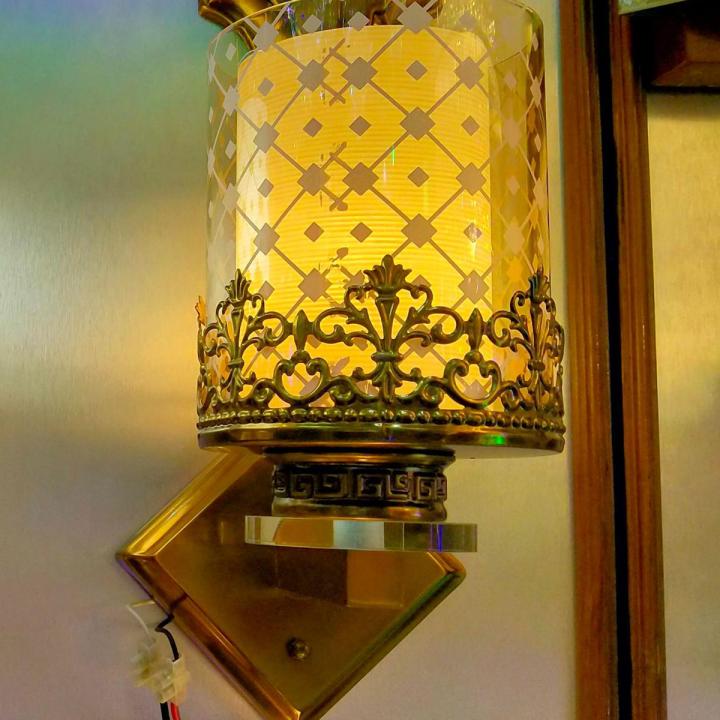 Classic Wall bracket light